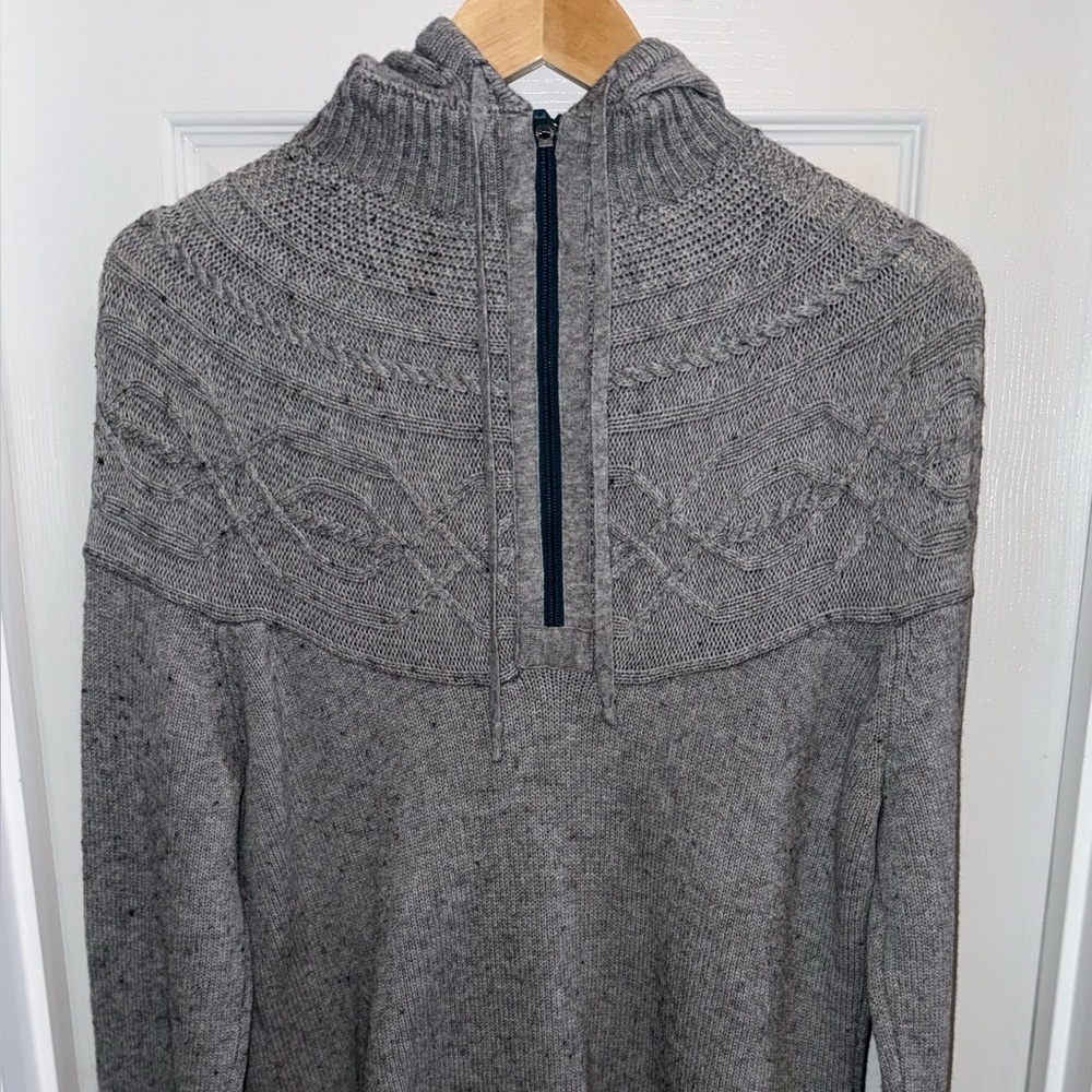 Title Nine 1/4 Zip Textured Sweater Hoodie Womens L Grey Wool Blend Casual Soft